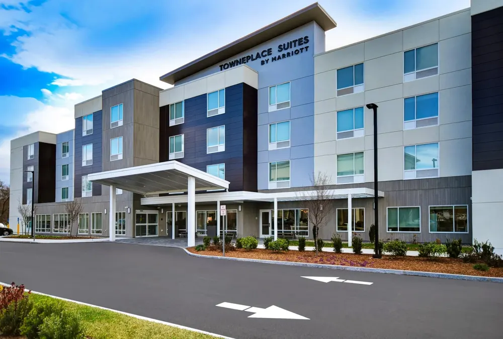 TownePlace Suites hotel exterior